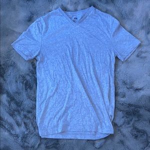 H&M’s regular fit shirt